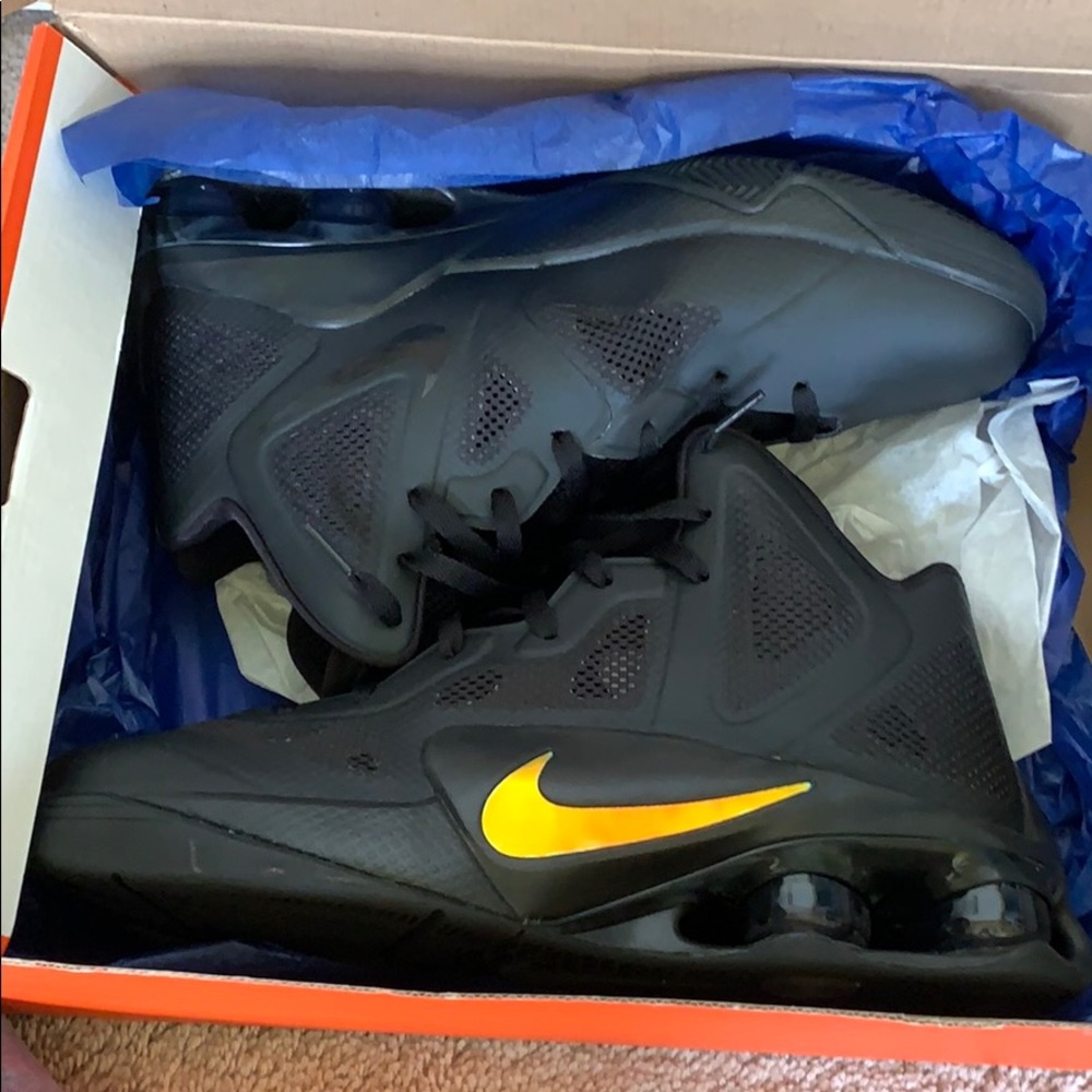 NIKE SHOX AIR HYPERBALLER💚WORN X2